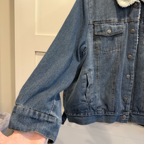Working Title Denim Jacket with Sherpa Lining and Collar - Picture 5 of 8